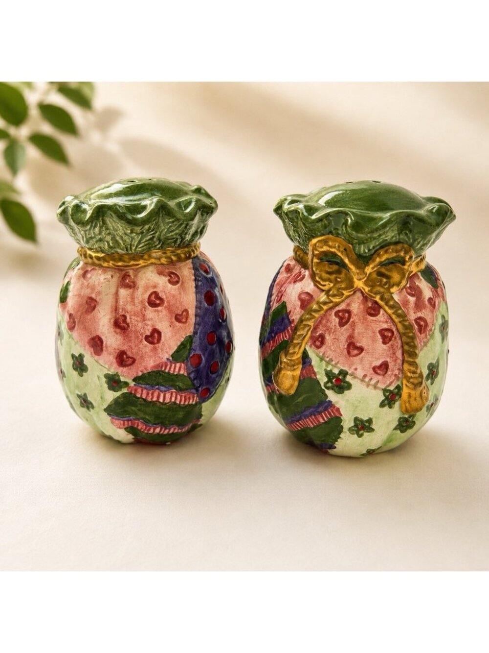VTG Brinns Patchwork Salt And Pepper Shakers Set Ceramic NOS Handpainted 1995